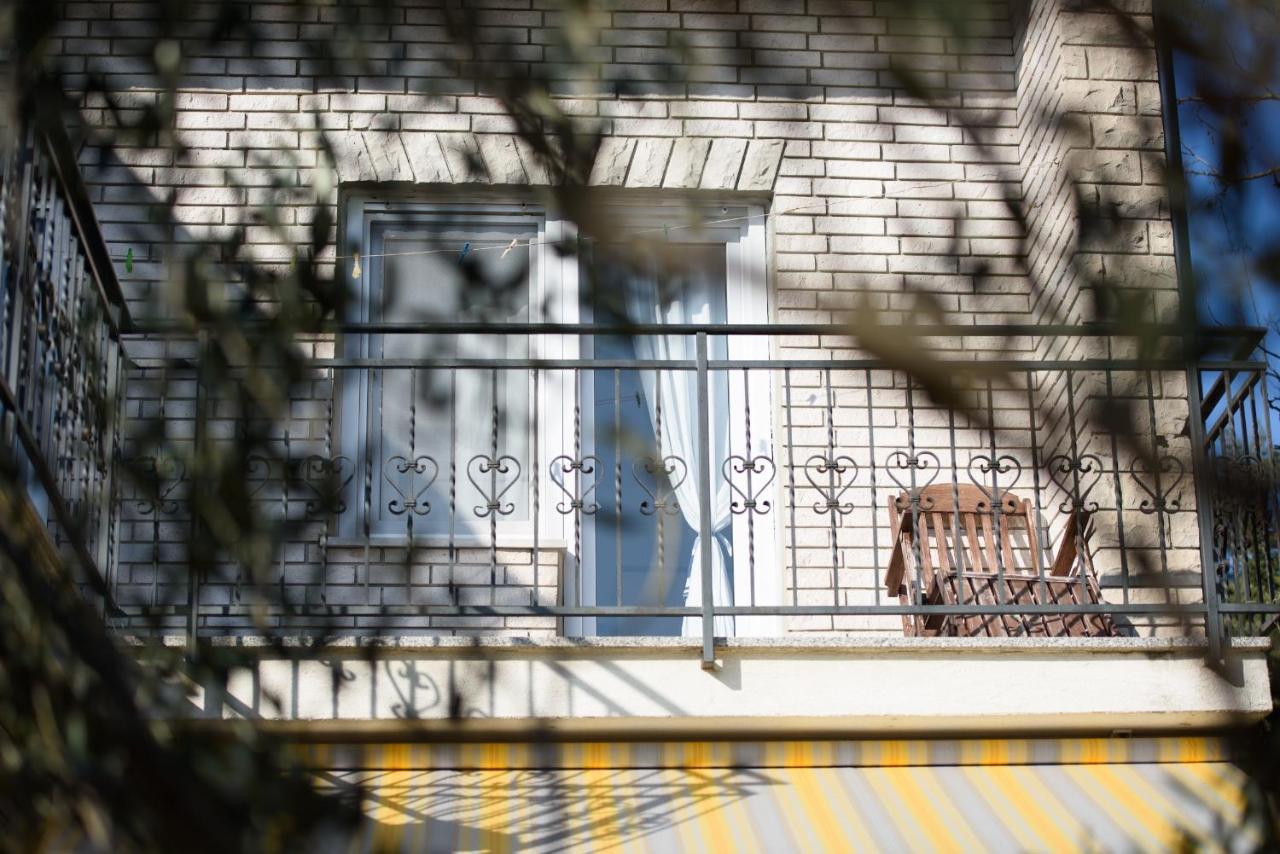 Villa Claudia Lemon Appartment Premantura Εξωτερικό φωτογραφία