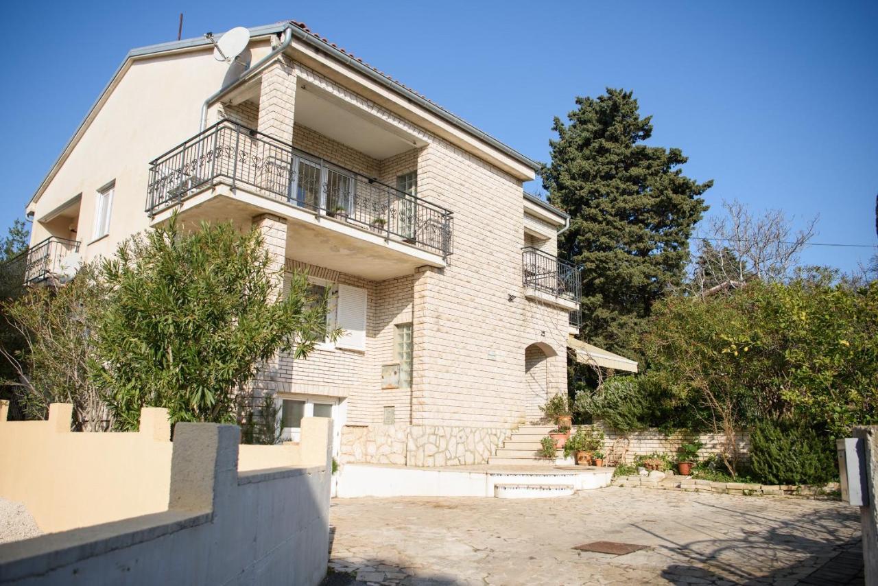 Villa Claudia Lemon Appartment Premantura Εξωτερικό φωτογραφία